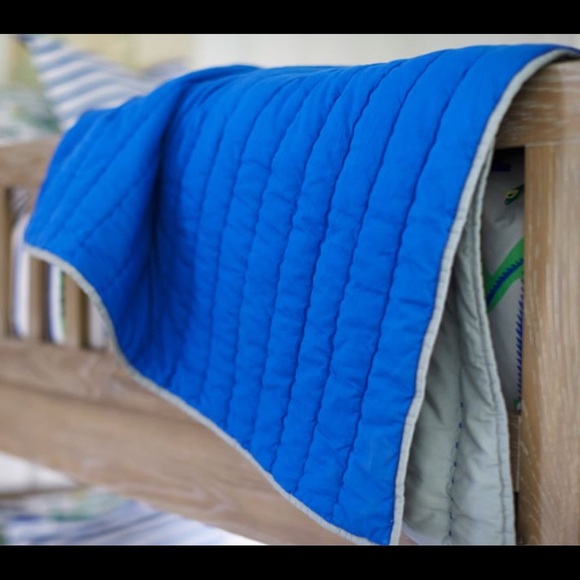 NWOT Pottery Barn Kids Branson Reversible Twin Size Soft Quilt, Royal Blue - Picture 2 of 4